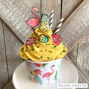 Handmade Tropical Topper with Cup.